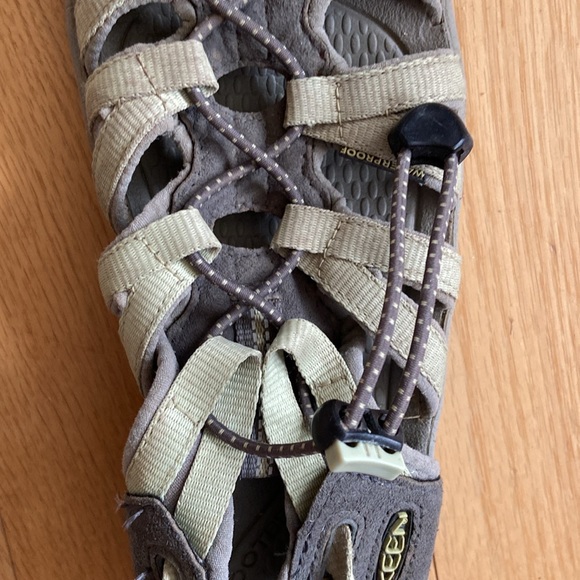 Women’s Keen Sandals Hiking Outdoor Anti Odor Shoes Washable Sandal Size 7.5 - Picture 4 of 13